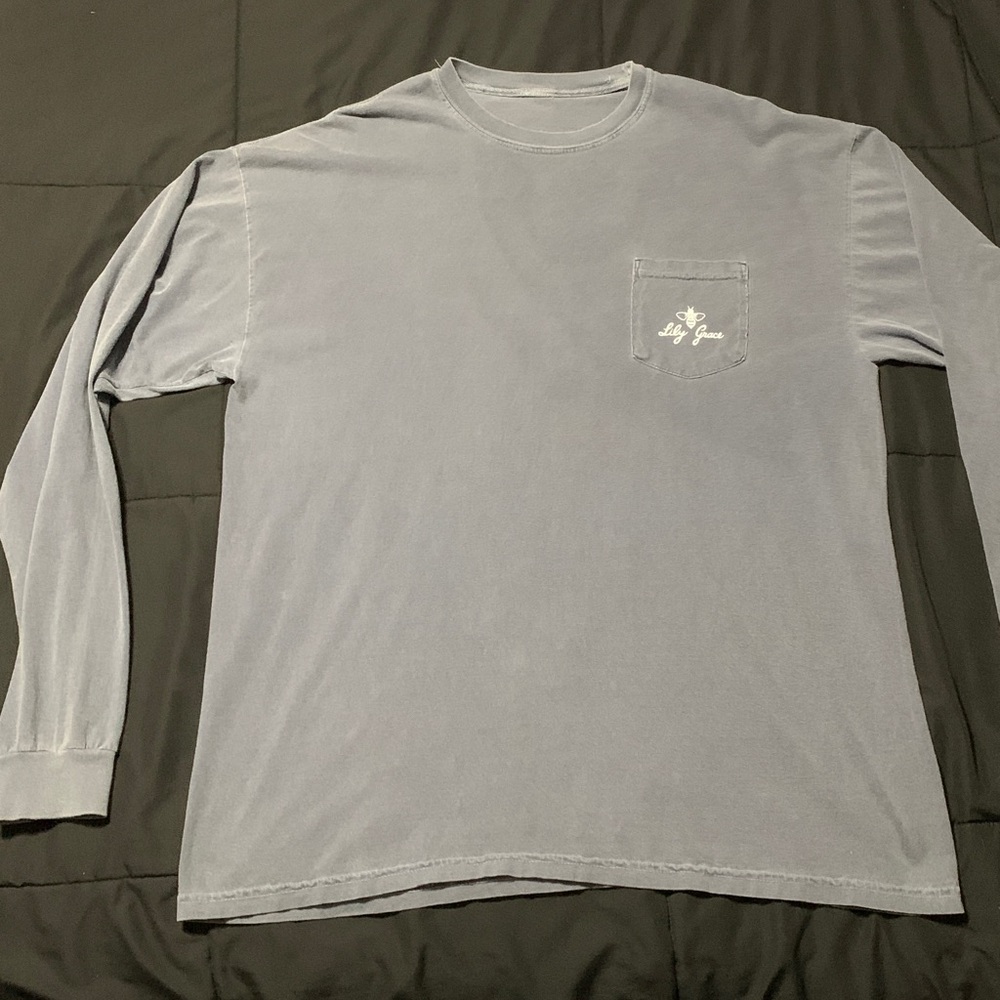 LILY GRACE ~ Blueish Gray Long Sleeve Shirt with Pocket and Lantern Design (XL)